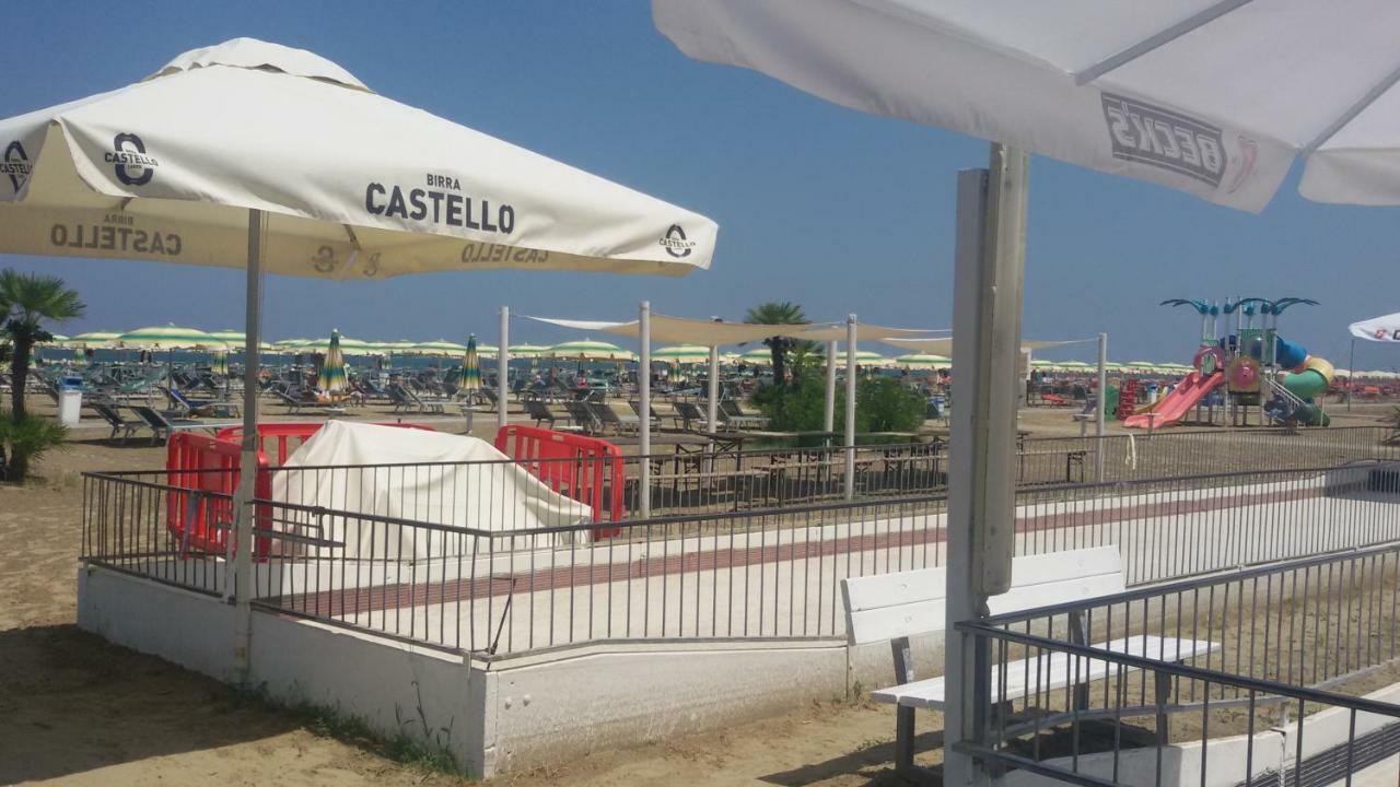 Domus Maris Viserba, Spiagge E Centro A 100 Mt, Promo Fiera Macfrut, Fieravicola, Expo Dental, Meeting Rimini Apartment *