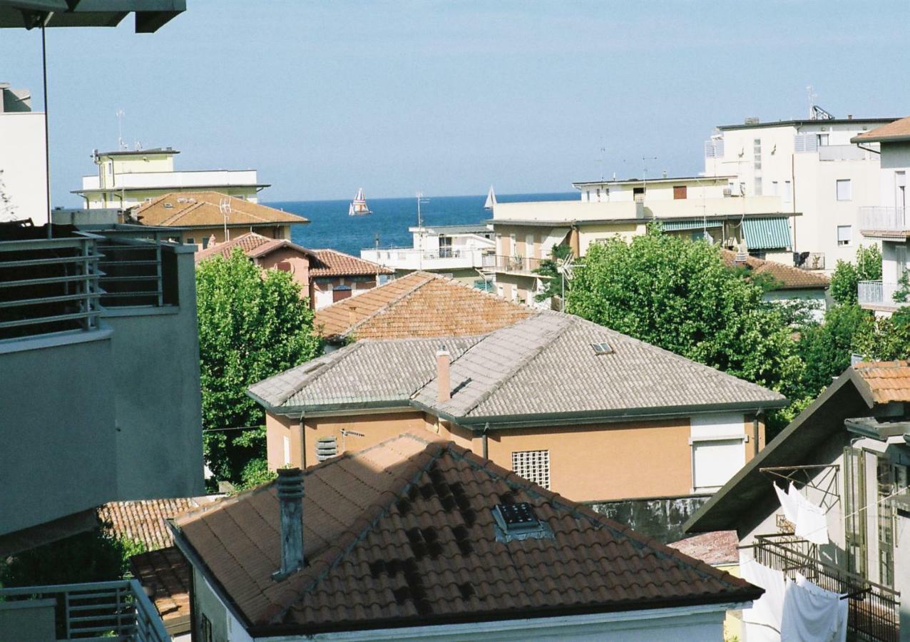 Domus Maris Viserba, Spiagge E Centro A 100 Mt, Promo Fiera Macfrut, Fieravicola, Expo Dental, Meeting Rimini Apartment *
